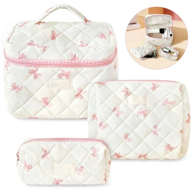 Qoosea Makeup Bag, Large Quilted Makeup Bag Set, Cosmetic Bag for Women Girls, Cute Cotton Bow Pattern Travel Toiletry Organizer Bag 3 Set